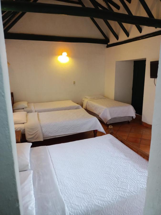 Bed and Breakfast Hospederia La Roca Plaza Principal Boyaca Екстер'єр фото