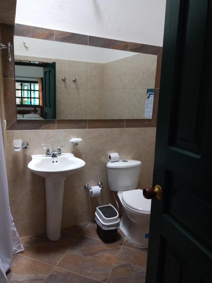 Bed and Breakfast Hospederia La Roca Plaza Principal Boyaca Екстер'єр фото