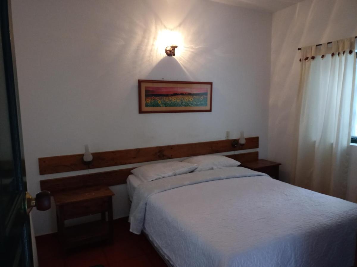 Bed and Breakfast Hospederia La Roca Plaza Principal Boyaca Екстер'єр фото