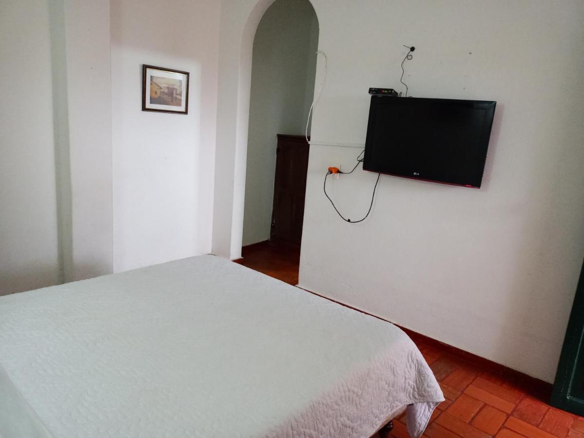 Bed and Breakfast Hospederia La Roca Plaza Principal Boyaca Екстер'єр фото