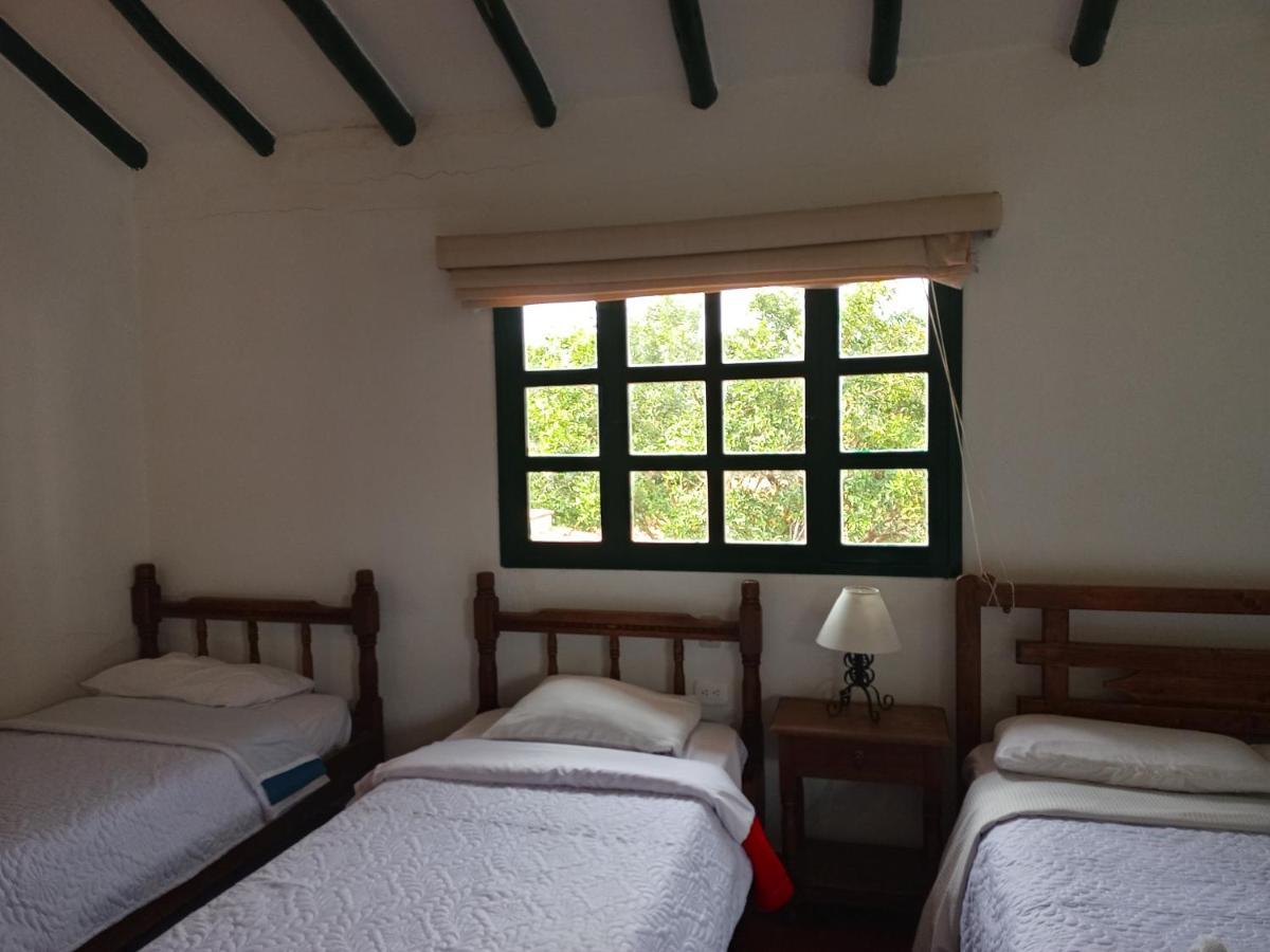 Bed and Breakfast Hospederia La Roca Plaza Principal Boyaca Екстер'єр фото