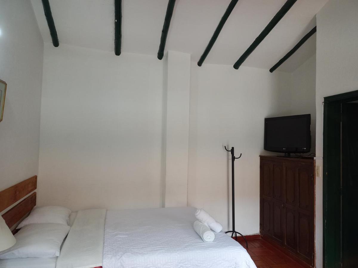 Bed and Breakfast Hospederia La Roca Plaza Principal Boyaca Екстер'єр фото