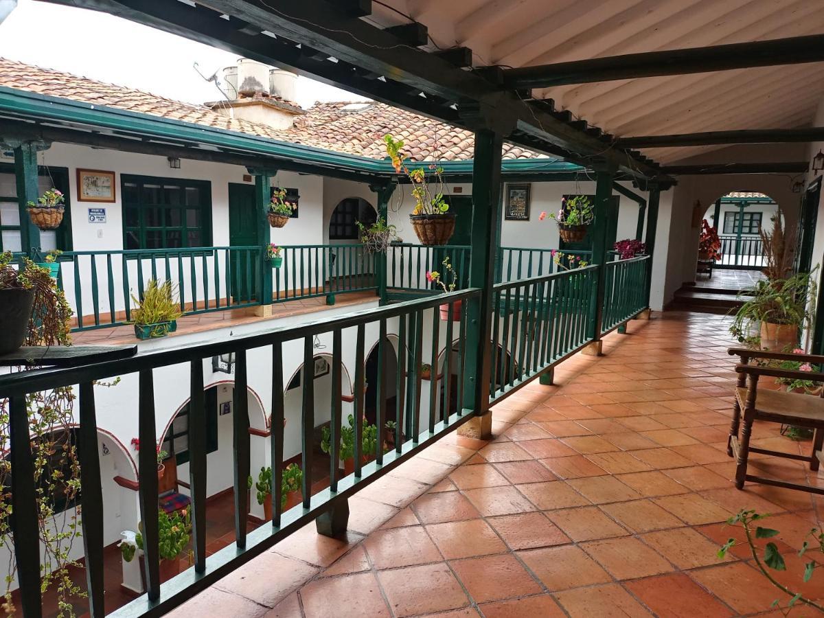 Bed and Breakfast Hospederia La Roca Plaza Principal Boyaca Екстер'єр фото